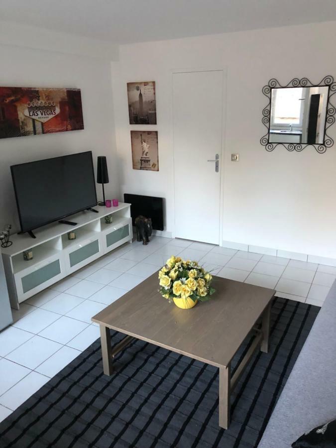 Jolie Petite Maison Pres Parc Des Expos Rer Cdg Arena 빌팽트 외부 사진