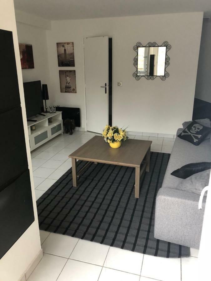 Jolie Petite Maison Pres Parc Des Expos Rer Cdg Arena 빌팽트 외부 사진